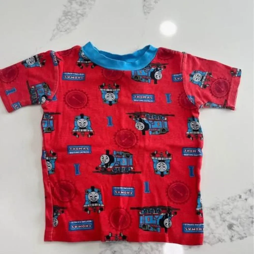 Size 6 Toddler Pajamas dinosaur & Thomas the Tank Engine short sleeve